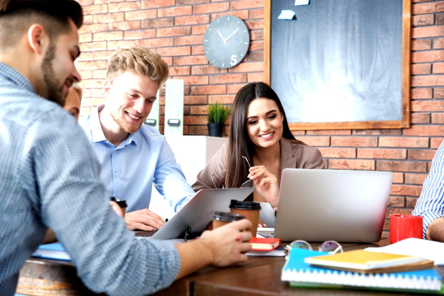 Erfolgreiche Workshop-Teilnehmer bei der Abschlusspräsentation